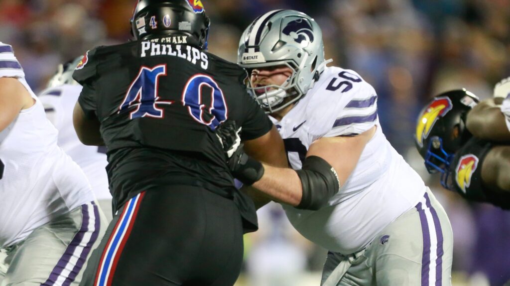 Kansas State Wildcats offensive lineman Cooper Beebe