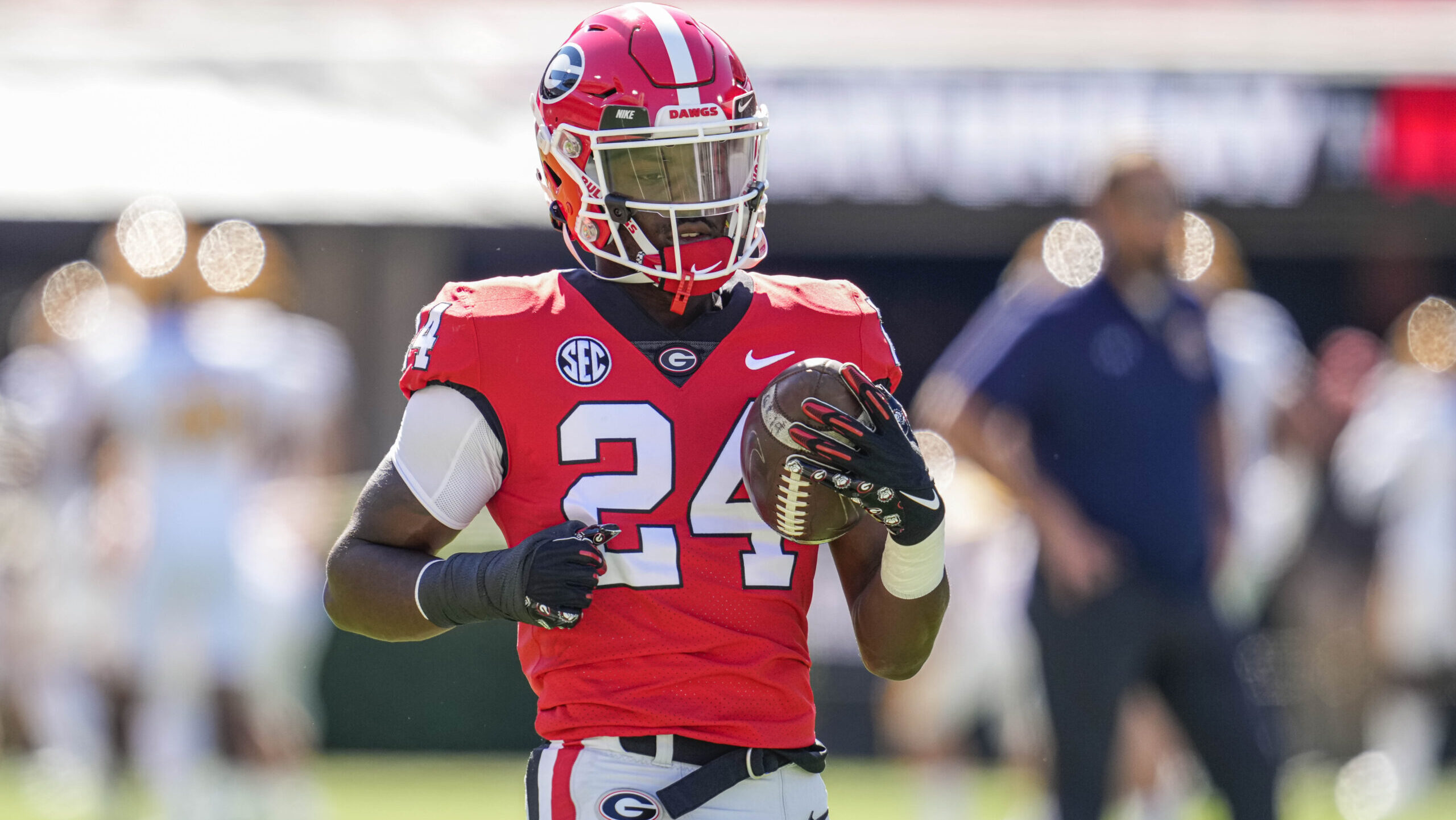Georgia Bulldogs defensive back Malaki Starks (24) warms up before the game against the Kent State Golden Flashes at Sanford Stadium.
