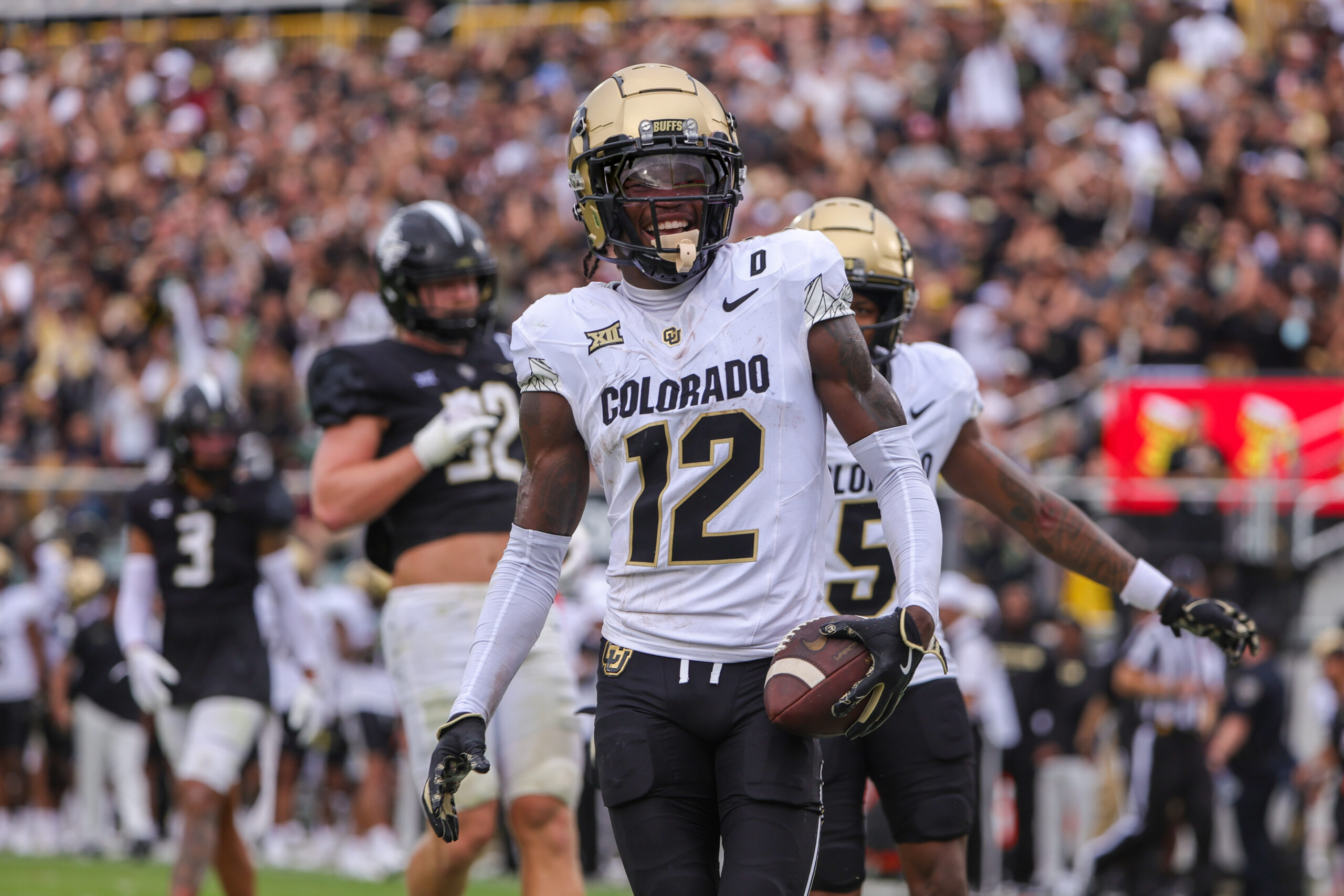 Colorado Buffaloes WR/DB Travis Hunter