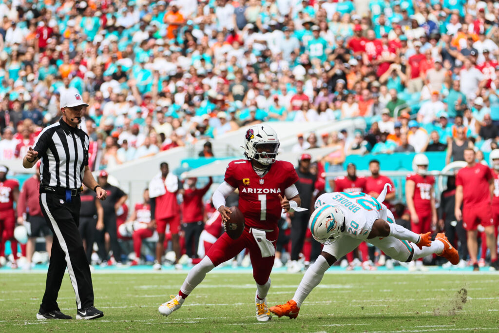 Arizona Cardinals quarterback Kyler Murray breaks a tackle from Miami Dolphins linebacker Jordyn Brooks during the second quarter at Hard Rock Stadium. 