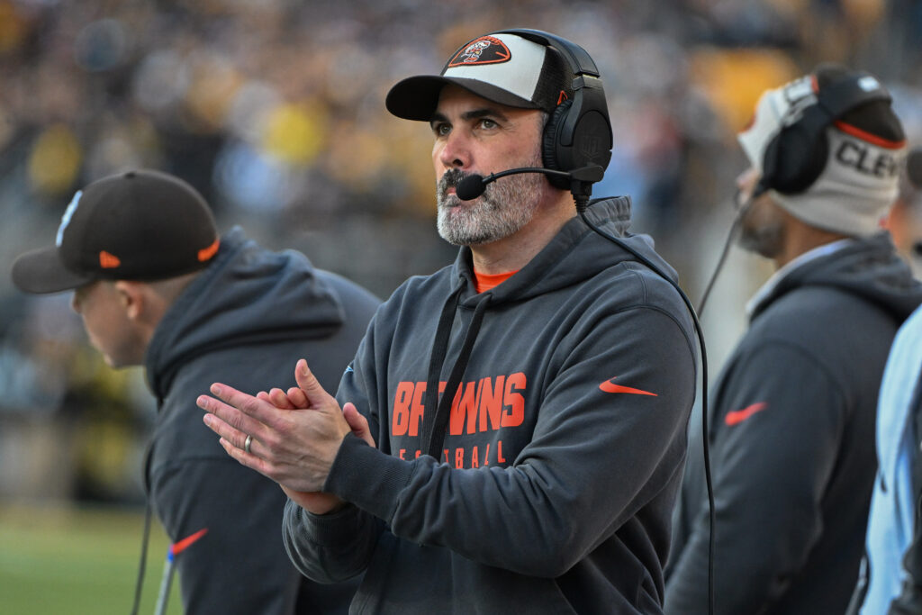 Cleveland Browns head coach Kevin Stefanski reacts against the Pittsburgh Steelers during the fourth quarter at Acrisure Stadium.