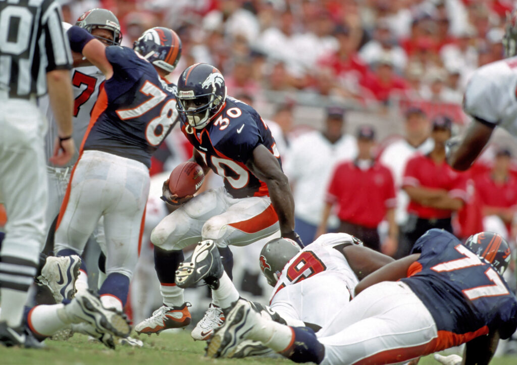 Denver Broncos running back (30) Terrell Davis in action against the Tampa Bay Buccaneers
at Raymond James Stadium.