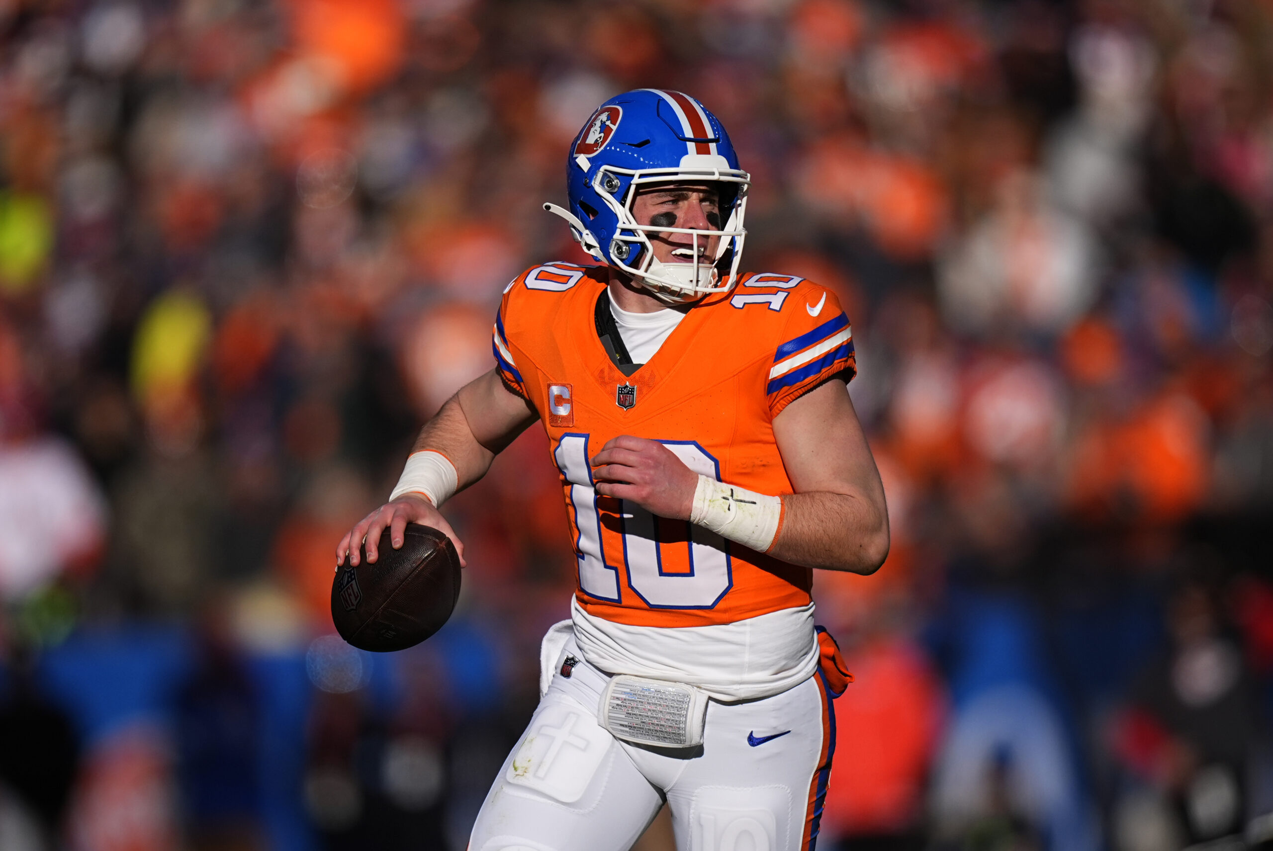 Denver Broncos quarterback Bo Nix (10) during the first quarter against the Kansas City Chiefs at Empower Field at Mile High.