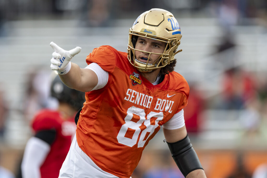 National team tight end Moliki Matavao of UCLA (88) works through drills during Senior Bowl practice for the National team at Hancock Whitney Stadium.